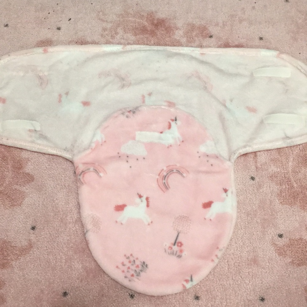 Swaddle - Picture 3 of 3